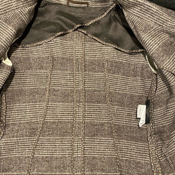 Weekend MaxMara Blazer pristine condition! - Picture 7 of 9